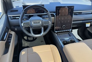 GMC Sierra EV Denali 2026 Premium, Nuevo, con Gran Autonomía, Tracción en las Cuatro Ruedas, Cabina Doble, Asientos de Cuero, Faros LED y Techo Corredizo - Product Image 6