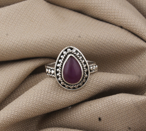 Anillo de Plata de Ley 925 con Bisel de Jade Lavanda Natural, Jadeíta Púrpura Genuina con Banda Punteada y Borde de Cuentas de Plata - Product Image 6