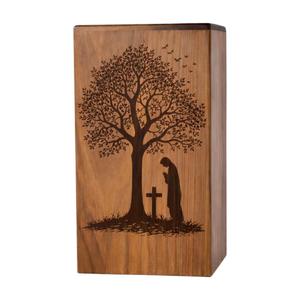 Urna Funeraria de Madera con Grabado de Persona Rezando y Árbol, Urna Conmemorativa para Cenizas Humanas, Recuerdo Funerario, Entierro, Tamaño Adulto - Product Image 1