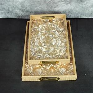 ถาดไม้สี่เหลี่ยมลายตาข่ายโมร็อกโกสีสันสดใส ฐานเรซิ่นเคลือบสีชมพูร้อน สำหรับเสิร์ฟชาและค็อกเทล - Product Image 5