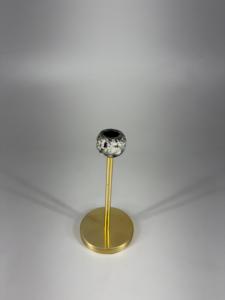 Candelabro de Metal de Lujo con Adorno de Bola de Mármol, Acabado Dorado, Centro de Mesa para Bodas, Hogar y Eventos Decorativos - Product Image 2