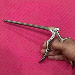 Juego Profesional de Kerrison Rongeur de 8 Pulgadas, Angulado 45 Grados, de 1mm-5mm, de Acero Inoxidable, Instrumentos Ortopédicos para Neurocirugía de Columna Vertebral - Product Image 6