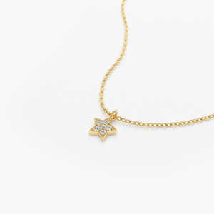 Collar de Plata de Ley 925 de Alta Calidad con Estrella de Cinco Puntas y Corte Cúbico, Chapado en Oro de 14K, con Moissanita, Perfecto para Fiestas - Product Image 4
