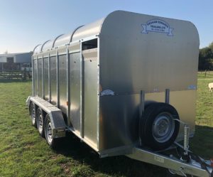 Heavy Duty Livestock Cattle Trailer for Farm Transport Durable Steel <b>Frame</b> Hydraulic Ramp High Capacity Animal Hauling Trailer - Product Image 3