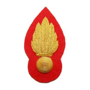 Insignias Hechas a Mano Más Vendidas con Hilo de Oro, Insignias para Blazer Personalizadas con Hilo de Oro, Insignia Bordada Hecha a Mano Personalizada - Product Image 2