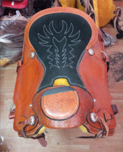 แบบพกพาขี่ม้าอานหนังแท้ Western Roping Ranch Wadeชุดอานที่จับคู่หัวและเกราะ - Product Image 5