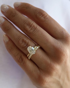 Anillo de Compromiso con Diamante Ovalado de Laboratorio de 2 Quilates, Anillo Ovalado Cultivado en Laboratorio con Certificación IGI E-VVS1, Anillo Solitario Ovalado para Mujer - Product Image 4