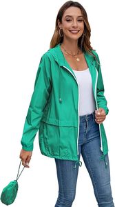 Chaqueta cortavientos con capucha, verde, impermeable, con cierre de cremallera, informal, para primavera, corte regular, de poliéster, para mujer - Product Image 3
