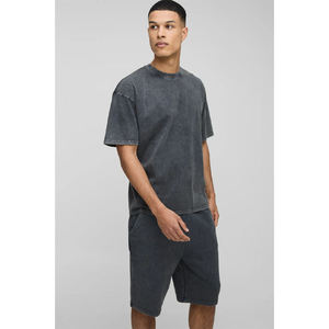 Ensemble court d'été streetwear personnalisé pour homme – T-shirt et short délavés à l'acide de haute qualité – Ensemble 2 pièces en coton respirant pour homme - Product Image 1
