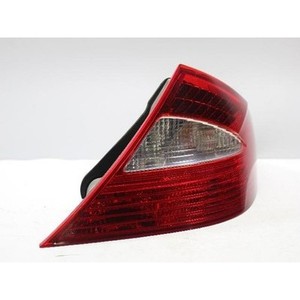 Luz Trasera Derecha Usada CLS A2198200264 - Product Image 2