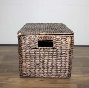 Hot Selling Brown Water Hyacinth Storage Box Woven Storage <b>Basket</b> <b>with</b> Hinged <b>Lid</b> - Product Image 5