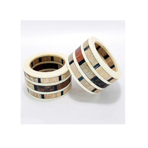 Articles de table écologiques modernes, porte-serviettes en bois et résine, excellente qualité et meilleur prix - Product Image 2