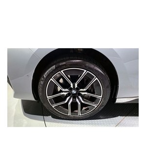 BMW Serie 7 740i XDrive M Sport 2024, Volante a la Izquierda, Caja de Cambios Automática, 6,726 km, 3.0L, Euro V, Faros LED - Product Image 5