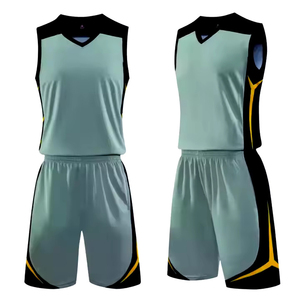 Ensemble d'uniformes de basketball personnalisés pour femmes, fabriqués par un fabricant professionnel, en polyester de haute qualité pour l'entraînement, été/printemps, séchage rapide - Product Image 1