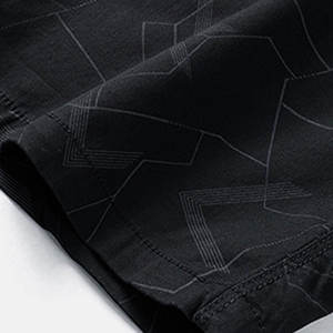 กางเกงขาสั้นผู้ชายคุณภาพสูง 100% โพลีเอสเตอร์ ทอเนื้อผ้าระบายอากาศได้ดี เอวกลาง ลายเรียบ สไตล์ลำลอง แฟชั่นสตรีท ผลิตในปากีสถาน - Product Image 3