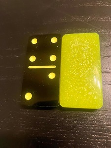 Jeu de dominos en résine double six, cadeau avec boîte personnalisée, fabrication sur mesure, mini dominos de haute qualité, écologiques - Product Image 5