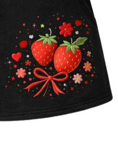 Shorts en molleton de coton noir pour femme, personnalisés par le fabricant, avec cordon de serrage rouge, imprimé fraises, décontractés, pour l'été, vêtements de détente tendance - Product Image 6