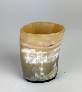 Verre à shot en corne de buffle naturelle, artisanal, avec agate, style OX/Buffalo Love, pour bière - Product Image 2