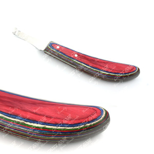 Cuchillo de pezuña curvo de diseño personalizado, herramientas de herrador con mango de madera, borde de maquinilla de afeitar de acero inoxidable de alta calidad para ovejas, cabras y animales - Product Image 2