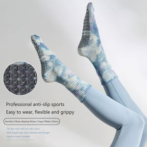 Chaussettes de yoga mi-mollet dégradées pour femmes, absorbantes et respirantes, anti-odeur, pour le sport - Product Image 1