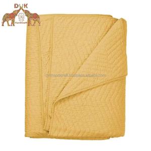 Ensemble de couette en coton moderne fait à la main pour l'hiver solide et confortable avec technique de couture pour la maison hôtel mariage hôpital utilisation - Product Image 5