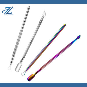 Empujador de Cutículas Profesional Ecológico y Duradero de Acero Inoxidable de Doble Punta, Removedor de Piel Muerta Reutilizable para Manicura y Pedicura - Product Image 4