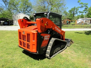Cargadora de orugas SVL75-2: Equipo de construcción de alto rendimiento - Product Image 3