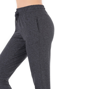 Vêtements de sport personnalisés pour femmes, pantalons de survêtement avec logo personnalisé, impression de logo, pantalons de survêtement cousus à la machine, pour femmes - Product Image 6