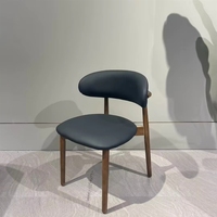 Chaise de salle à manger multifonctionnelle en bois massif et velours, style nordique moderne et minimaliste, pour la maison, le café, les loisirs, les réunions et l'hôtellerie