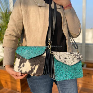 Bolsos de hombro de piel con estampado Floral en relieve con estilo occidental para mujer - Product Image 4