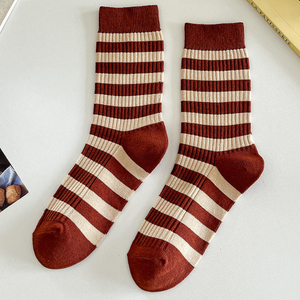 Colorful Fashion Casual Sports Spandex/Polyester Crew Men's <b>Socks</b> Quick Dry Anti-Bacterial Breathable Anti-Slip Digital Print - Product Image 5