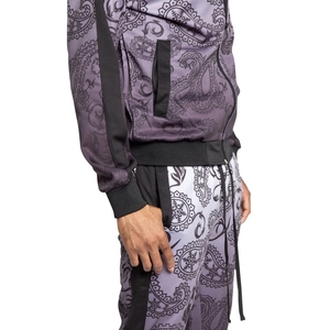 Ensemble de survêtement moderne pour homme avec tissu respirant et design athlétique élégant pour la salle de sport, la course à pied et les voyages - Product Image 5