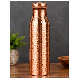 Bouteille d'eau en cuivre avec finition martelée, design vintage, portable, pour les voyages - Product Image 1