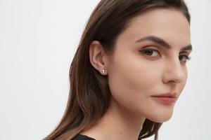 Pendientes de Diamante Cultivado en Laboratorio con Forma de Corazón, Oro de 14K, Cierre de Rosca, para Hélice y Cartílago, Certificados, Elegantes para Aniversario de Bodas - Product Image 5