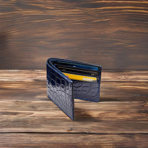 2025 Trending Handmade Custom Logo Bifold Genuine Leather <b>Wallet</b> Vietnam Factory Wholesale Size 9cm X 11.5cm - Product Image 3