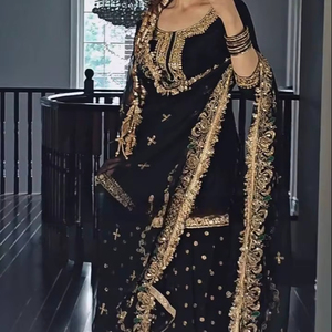 Nuevo Conjunto de Fiesta para Mujer Marca Mayra Color Naranja, Top Salwar Kameez de Secado Rápido para Todas las Temporadas, Tallas S-36 - Product Image 1