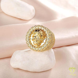 Elegante Anillo de Diamante Cultivado en Laboratorio en Plata de Ley 925 con Acabado en Tono Dorado para Compradores Mayoristas - Product Image 1