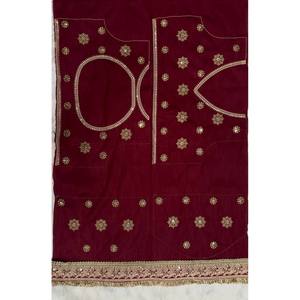 Colección de Saris de Diseño Estilo Bollywood, Bufandas y Chales de Estilo Étnico - Product Image 1