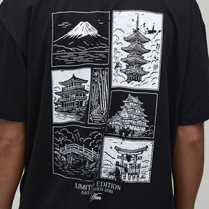 Camiseta Gráfica Estampada para Hombre OEM, Personalizada, Estilo Urbano, Manga Corta, Cuello Redondo, Prenda Casual de Moda - Product Image 3