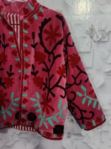 Abrigo de Mujer con Bordado Floral Rosa, Chaqueta de Tela Suave, Ropa Exterior Informal - Product Image 4