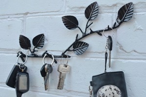 Premium Leaf Design Black Metal <b>Wall</b> Mounted <b>Key</b> Holder <b>Hook</b> For Kitchen <b>Wall</b> Storage Hanging Light Items Or <b>Keys</b> From India - Product Image 4