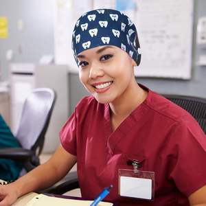 Gorro Quirúrgico Profesional Ecológico Morado para Hombre, de Algodón Tejido, con Detección de Agujas, Ajustable, para Uso Hospitalario - Product Image 3