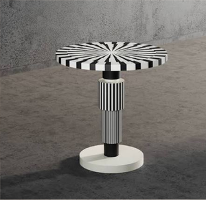 Mesa auxiliar con pedestal y superficie redonda con un diseño de estrellas en blanco y negro y una base de columna a rayas - Product Image 1