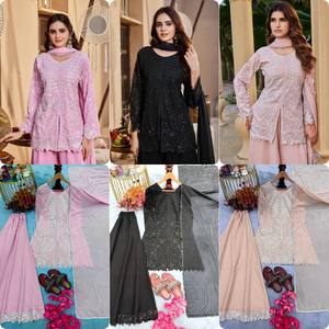 Ensemble Kurta brodé pêche avec pantalon Palazzo et Dupatta – Tenue traditionnelle indienne et pakistanaise ample pour femme, idéale pour les fêtes - Product Image 6