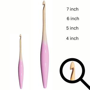 Gancho de ganchillo de madera de diseño ergonómico Mango acolchado Satén Punta Lisa Tamaños versátiles Ideal para compradores Bigbox y mayoristas - Product Image 4