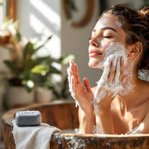 Base de Jabón de Glicerina con Carbón Vegetal para Derretir y Verter, para Hacer Jabón Artesanal - Product Image 3