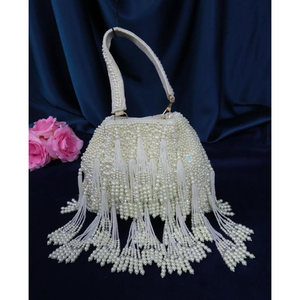Sac à main de luxe fait main en perles blanches pour femme, élégant sac de soirée à franges et pompons, style créateur pour mariage et fête - Product Image 1