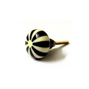 Elegantes tiradores de resina hechos a mano para gabinetes modernos, armarios de cocina, cajones y puertas, herrajes duraderos y ecológicos - Product Image 2