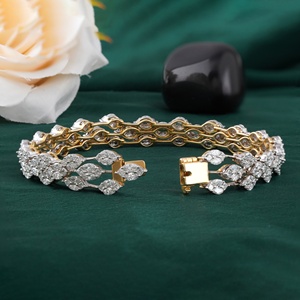 Bracelet tennis 8,47 CT en diamant de laboratoire taille marquise et princesse, bicolore 14K, design large et tendance - Product Image 2