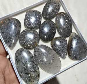 Cabujón de piedra negra solar Natural de la mejor calidad 2024, artesanía de magnesia, cristal de piedras preciosas para la fabricación de joyas curativas, venta a granel de Jaipur - Product Image 2